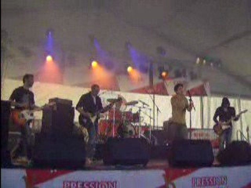 NOVARTONE-Am I connected