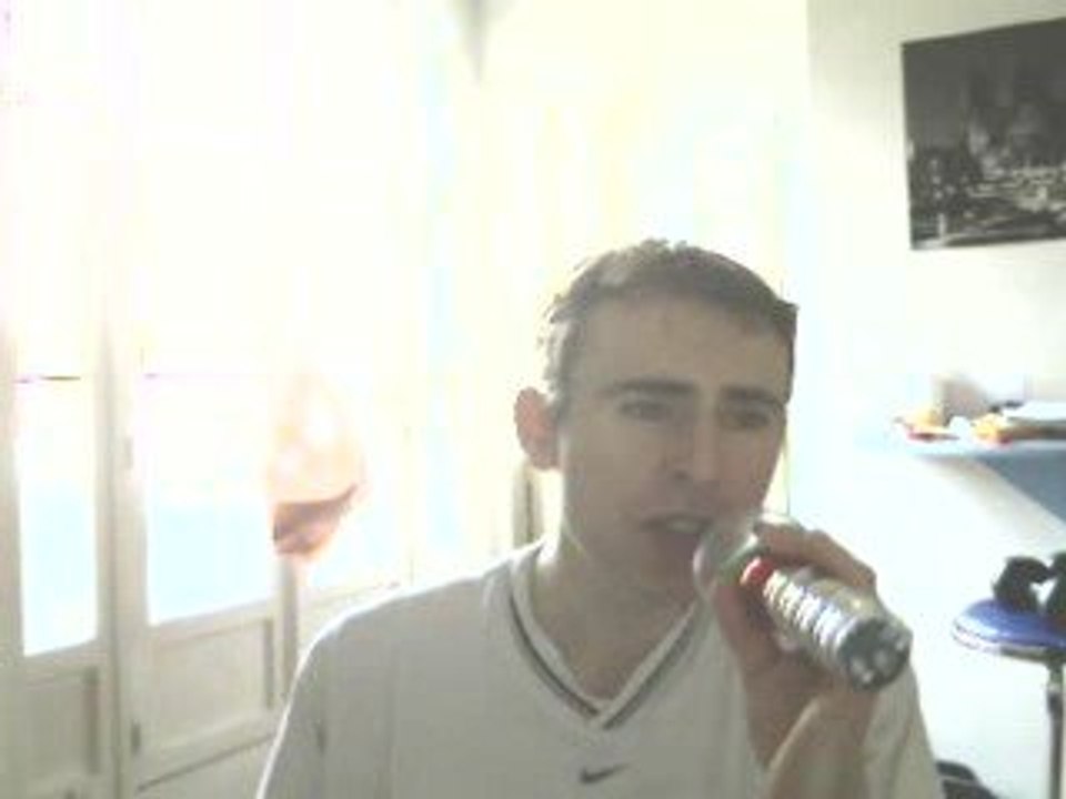 Wiwi égratigne "Free" de Stevie Wonder