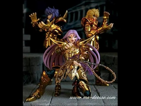 Saint Seiya figurines