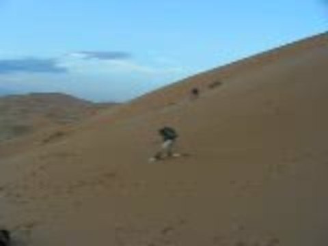 Snow dans le dersets de Merzouga(Maroc)