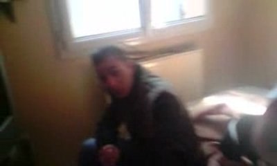 En mode grattage pour "Ca va pas tarder feat. Tydger-Tiano"