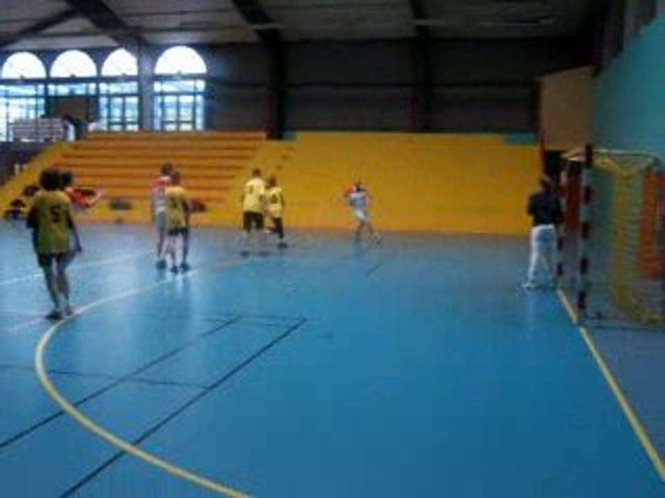 Petite remontée de terrain avec un tir de gilles