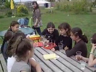 FETE ANNIVERSAIRE GATEAU 25 AVRIL 2009