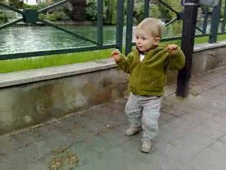 premiers pas de nathan