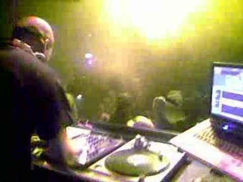 DJ PUPPA SACHA @ RED-LITE AFTER-HOURS CLUB (APRIL 2009)