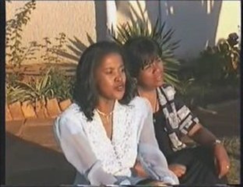 Hamafisiko ilay Dina - Mialy Rakotomamonjy & Fara A