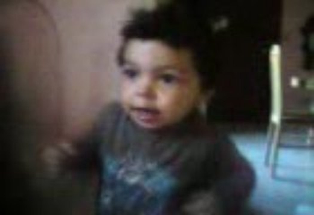 regarder kom il danse vous en pensé koi ?