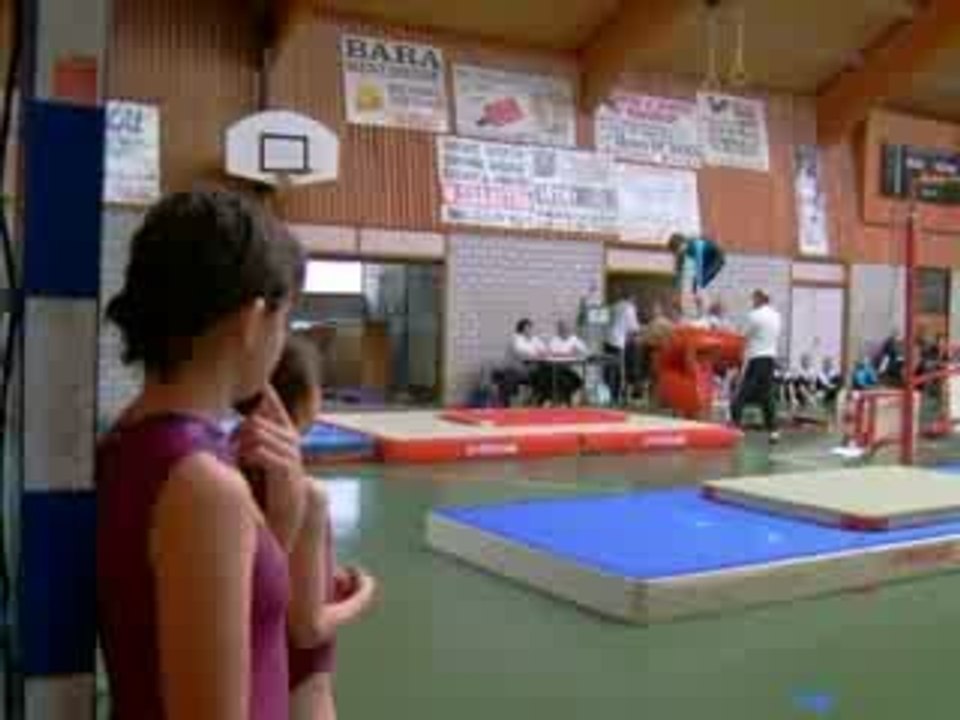 Amélie a la table de saut