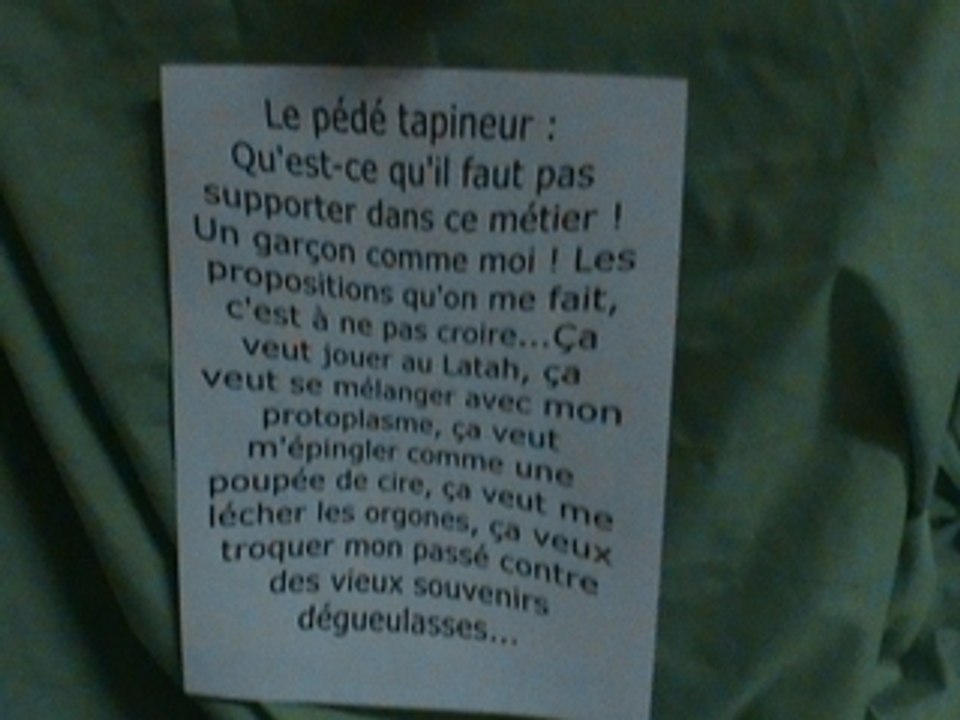 Vieux Souvenirs Dégueulasses