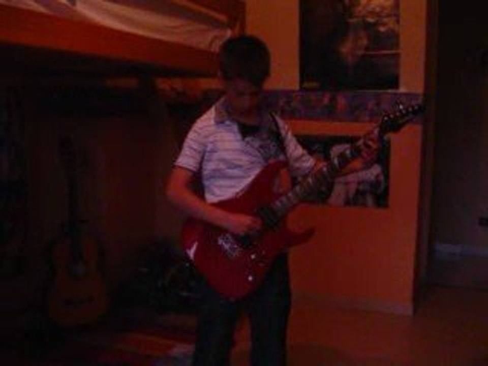 Nathan 6 mois de guitare