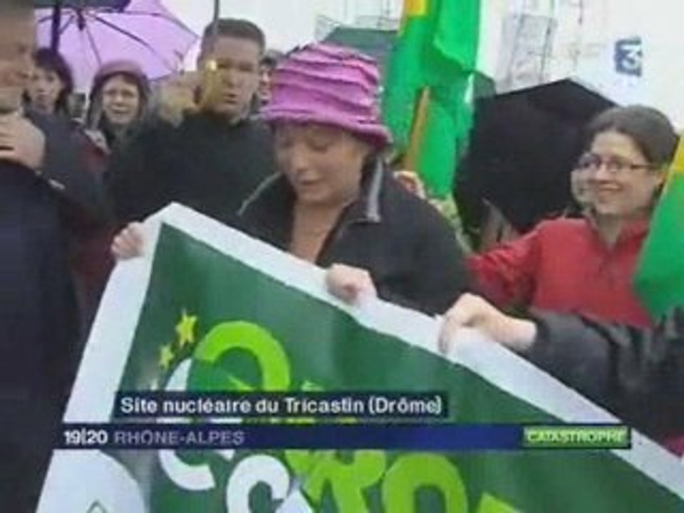 France 3 - 26 avril 2009 - Die-in avec Michèle Rivasi
