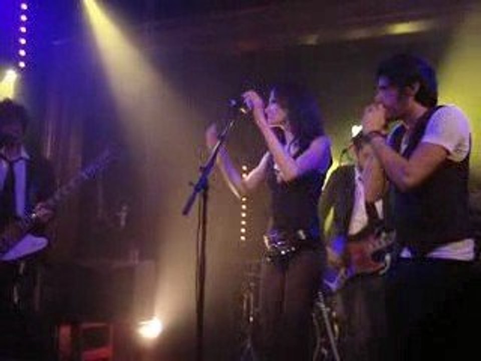 Mareva Galanter & Cedric Leroux - Hey gip (donovan cover)