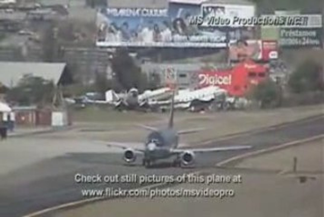Risky airplane - Google Video