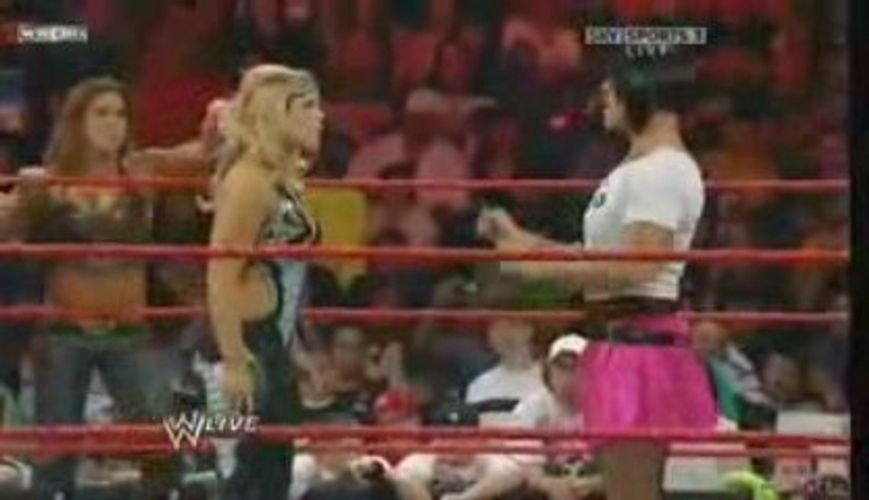 27/04/09 Raw - 8 Diva Tag Team Match