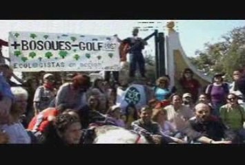 + bosques, menos golf¿os?