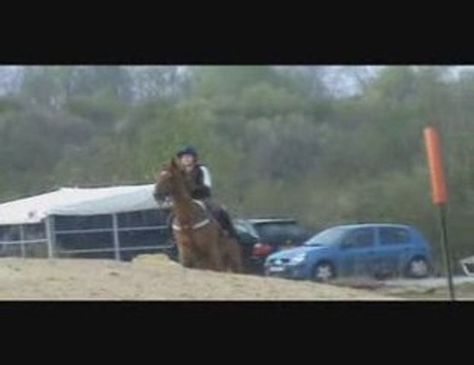 Cross Jablines Emilie