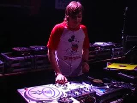 vitalic poney EP - lilmike remix