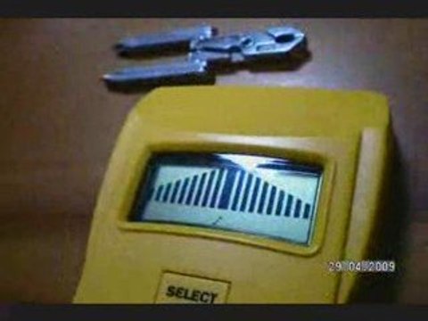 bitenekadar.com : 3in1 Duvar Dedektörü