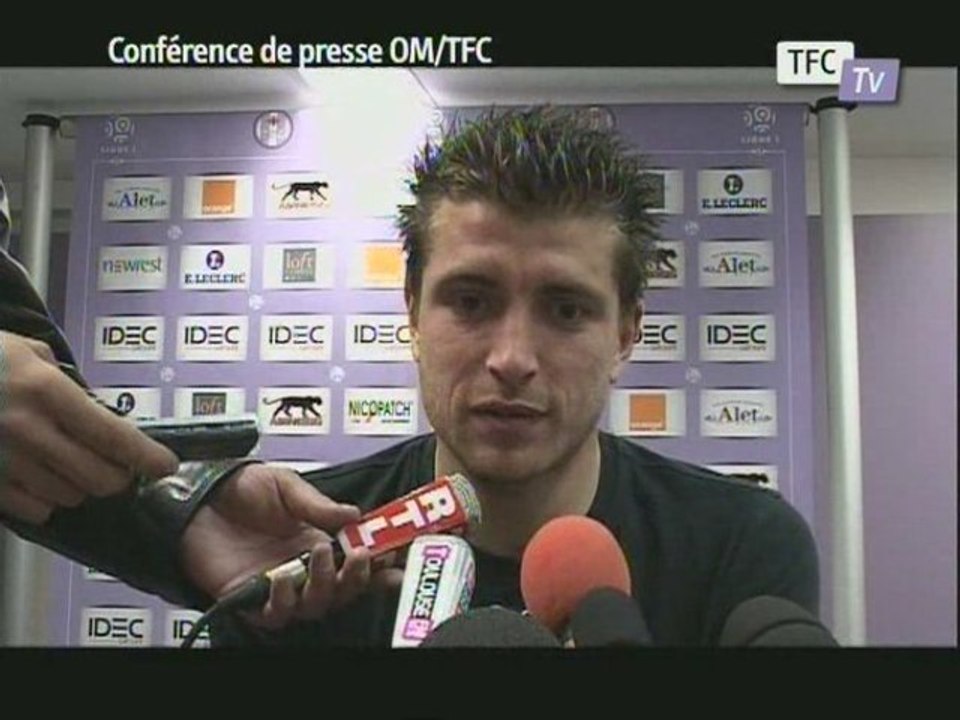 Conf de presse OM/TFC Cédric Carrasso