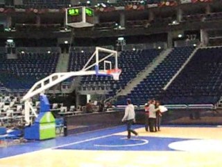 Teleftaia prova stin O2 Arena