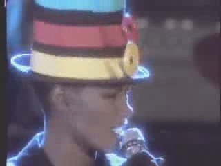 My Jamaican guy-Grace Jones (feat coati mundi/sly&robbie)