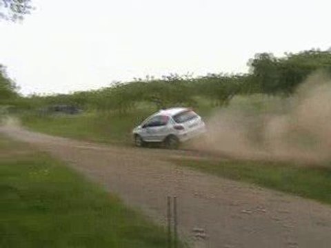 15éme Rallye Terre de l'auxerrois 1-2-3 mai 2009 (1)