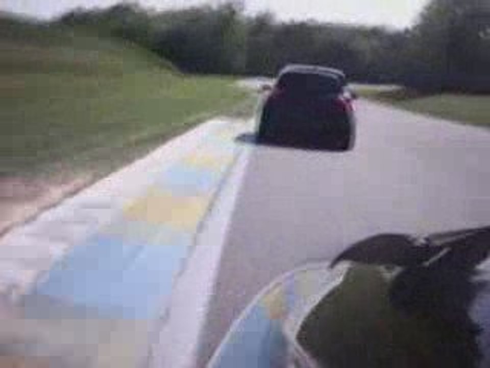 Circuit de Bresse 23.04.2009 - Clio 3 RS R27