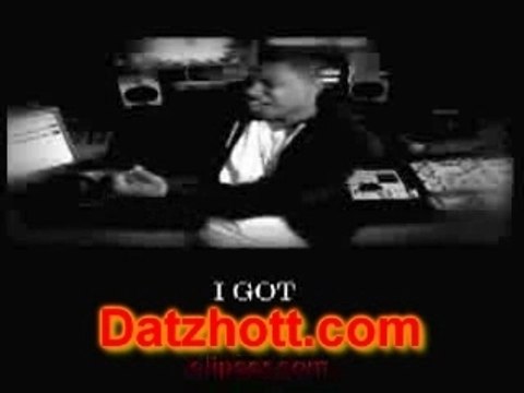 ST. LUNATICSFT. NELLY - ST. LUNATICS