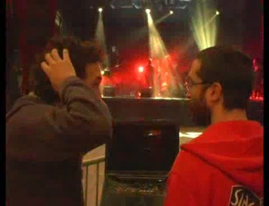 "La Rue Kétanou" Vieilles Charrues ILS SONT PARMI NOUS !