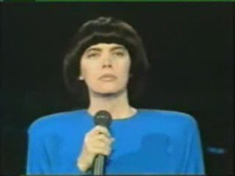 Mireille Mathieu le temps du muguet