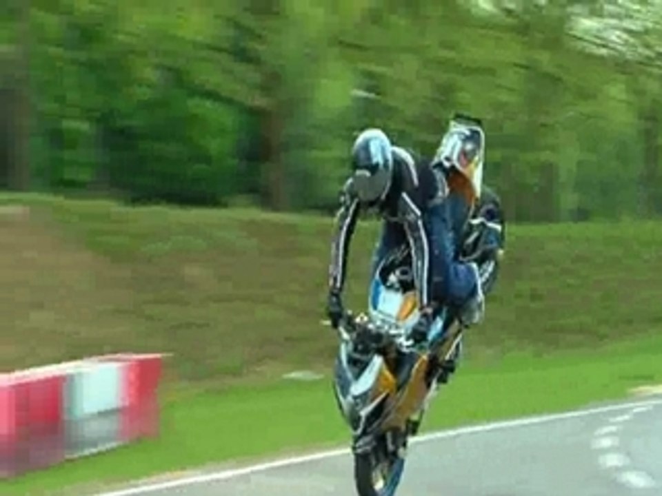 Pub Ecole de stunt MecaniqueShow