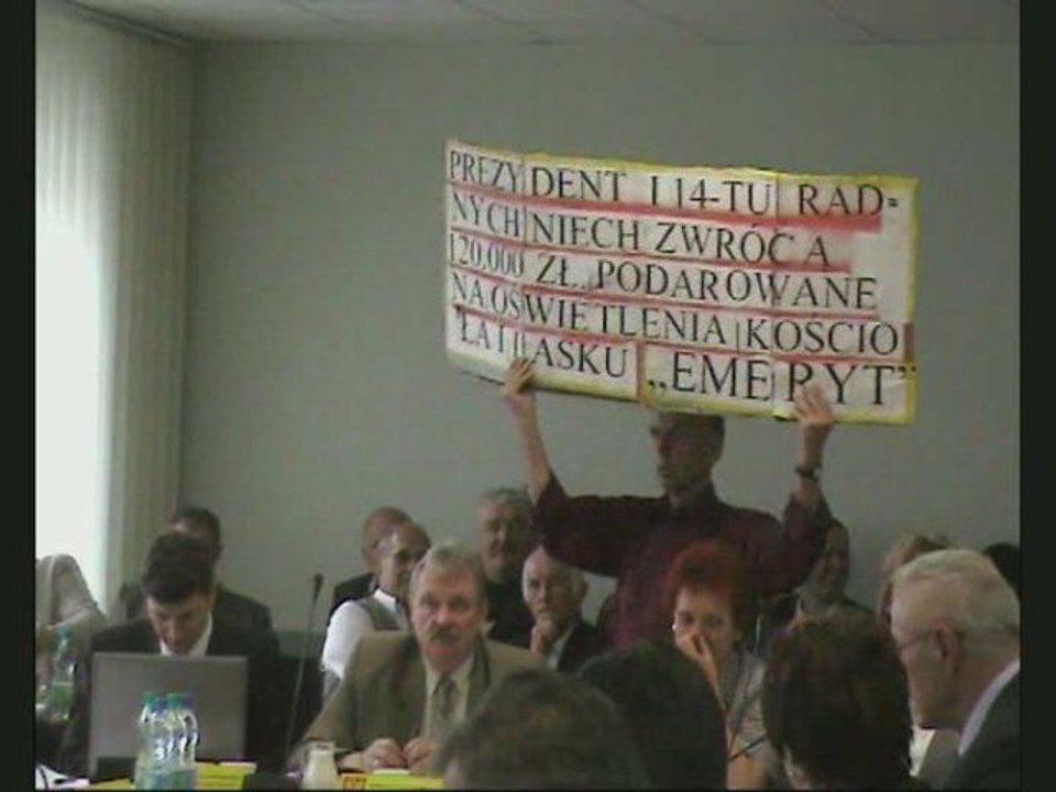 Szwelicki ponownie prowokuje