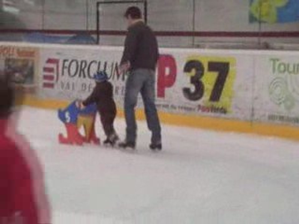 Tristan à la patinoire