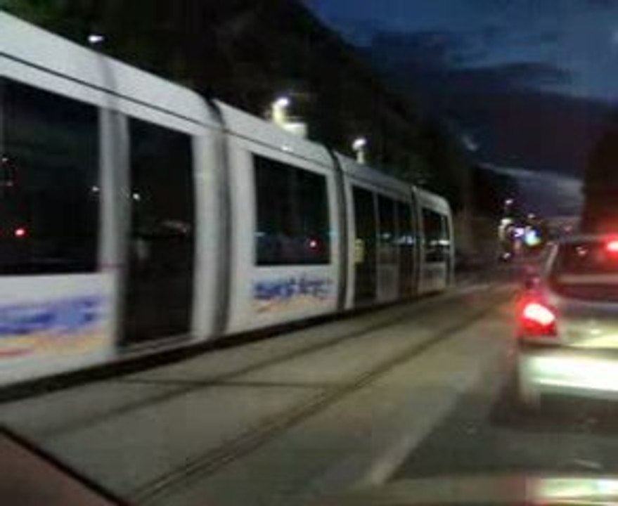 Tramway sombre 30 04 2009