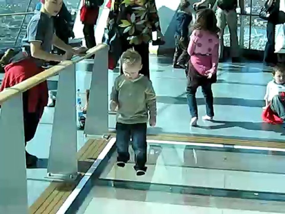 Spinnaker Tower and Funfair...15th March 2009 059