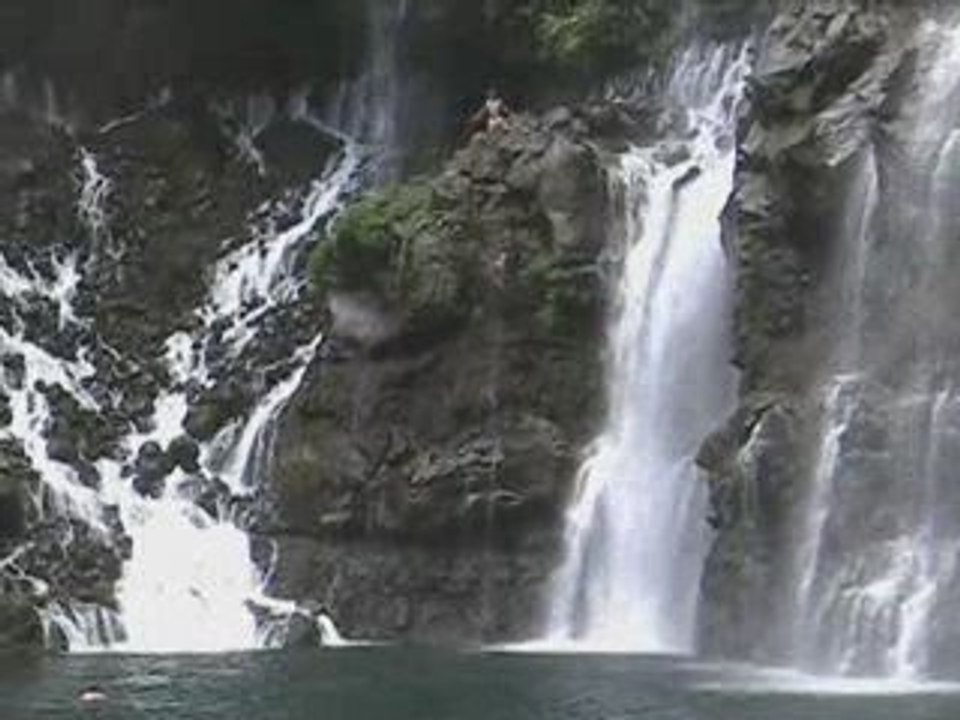jump cascade langevin la Reunion