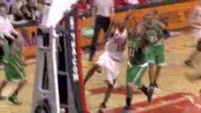 NBA Tyrus Thomas throws down a two-handed slam with authorit