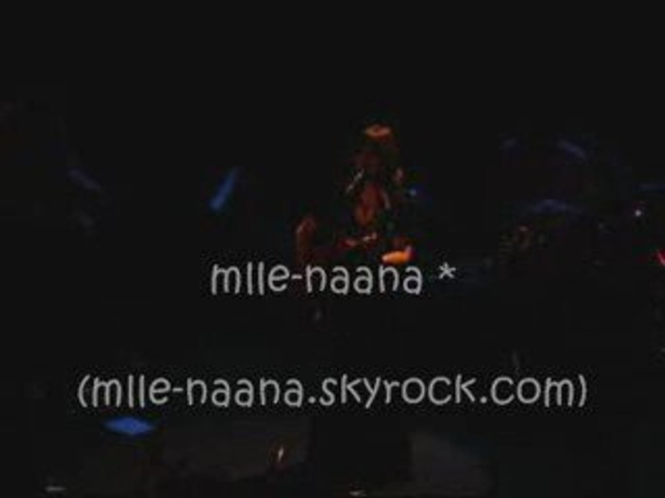 Emily jane white - Two shots to the head live