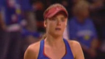 Fed Cup 2009 Mauresmo vs Hantuchova 008