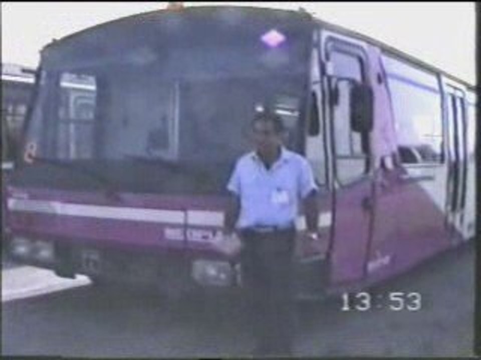havaalanı pist otobüsleri