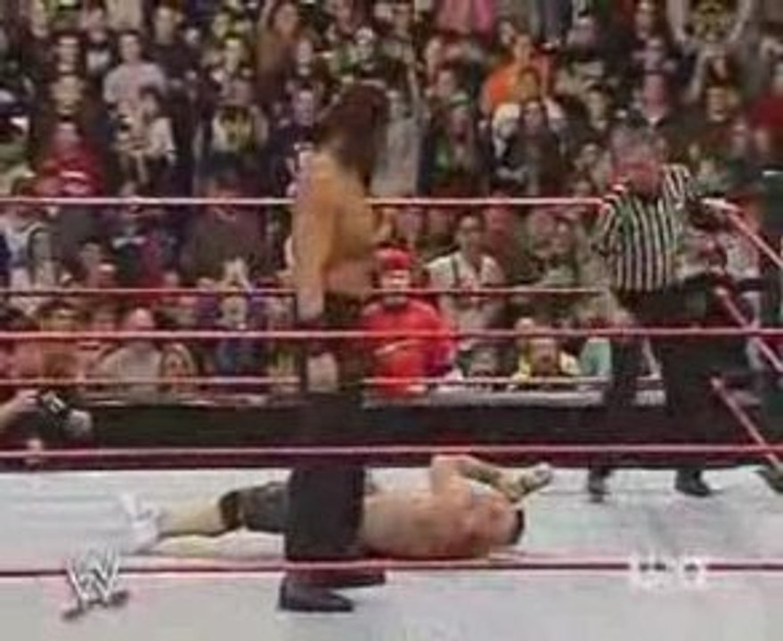 John Cena vs Umaga - WWE Raw 8th January 2007