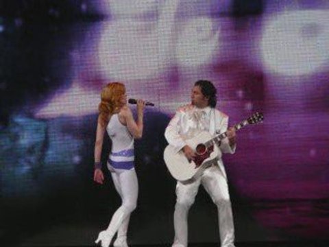 Madonna - La isla bonita (The confessions tour)