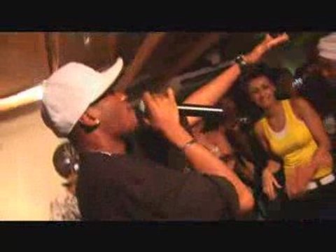 KRYS Dangereuse au Mas Africain à Montpellier (34)