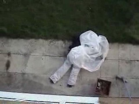 Horrific Skydiving Accident-man smashes concrete