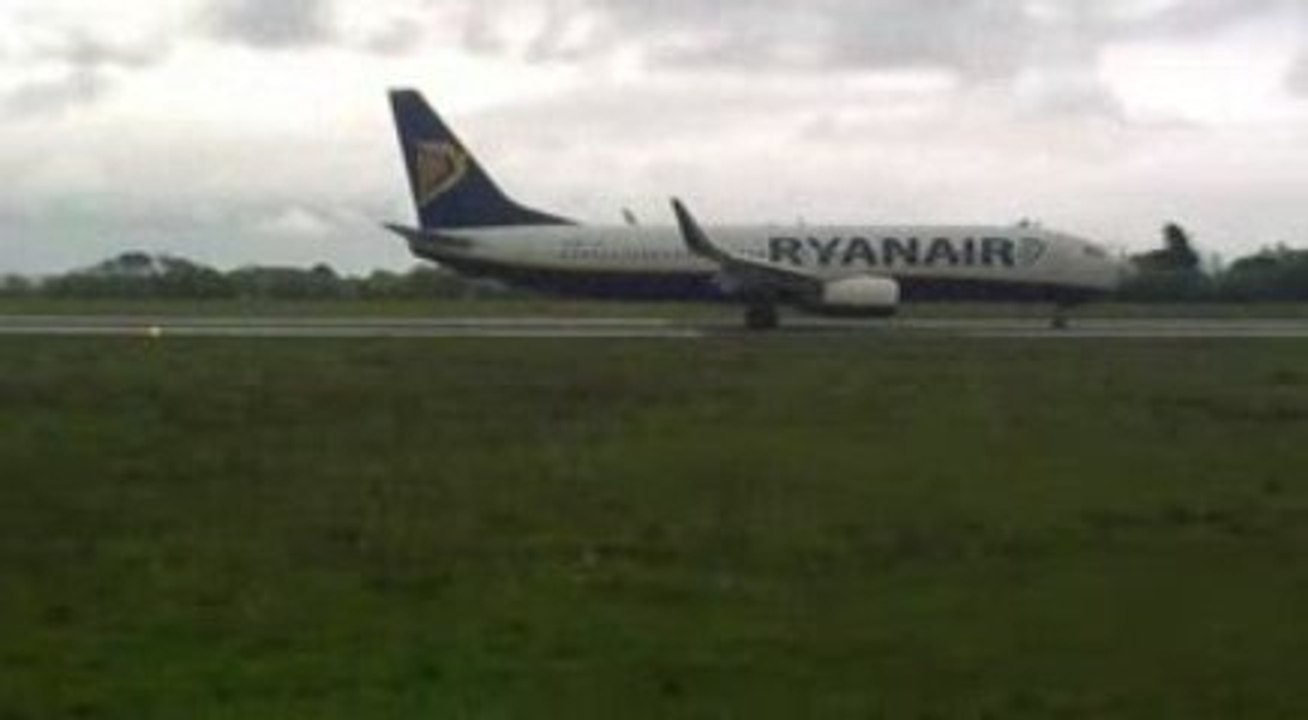 Décollage Ryanair Brest/Londres