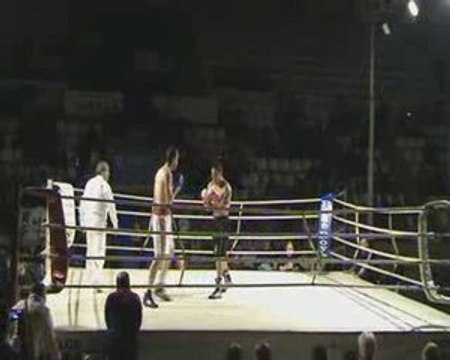 BOXEO LLIRIA 7 COMBATE CARLOS DINAMITA VS SERGIO MONTES