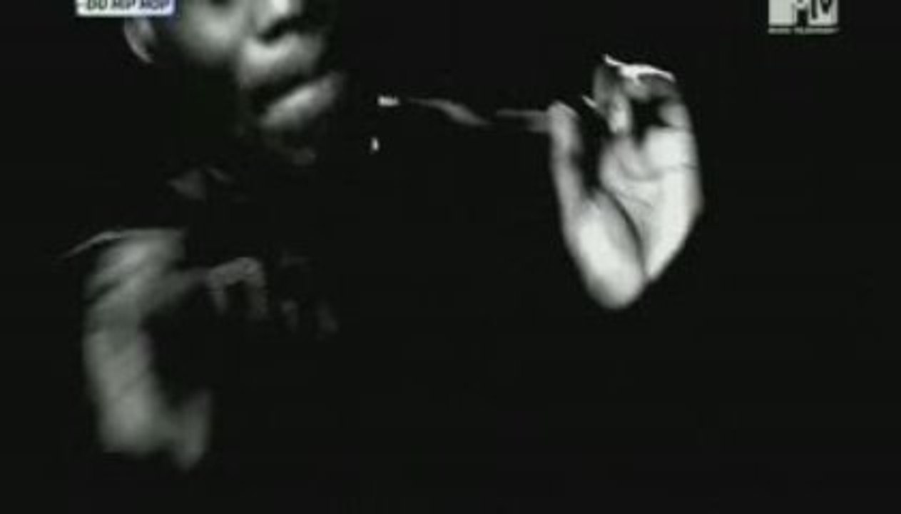 KERRY JAMES   Thug life