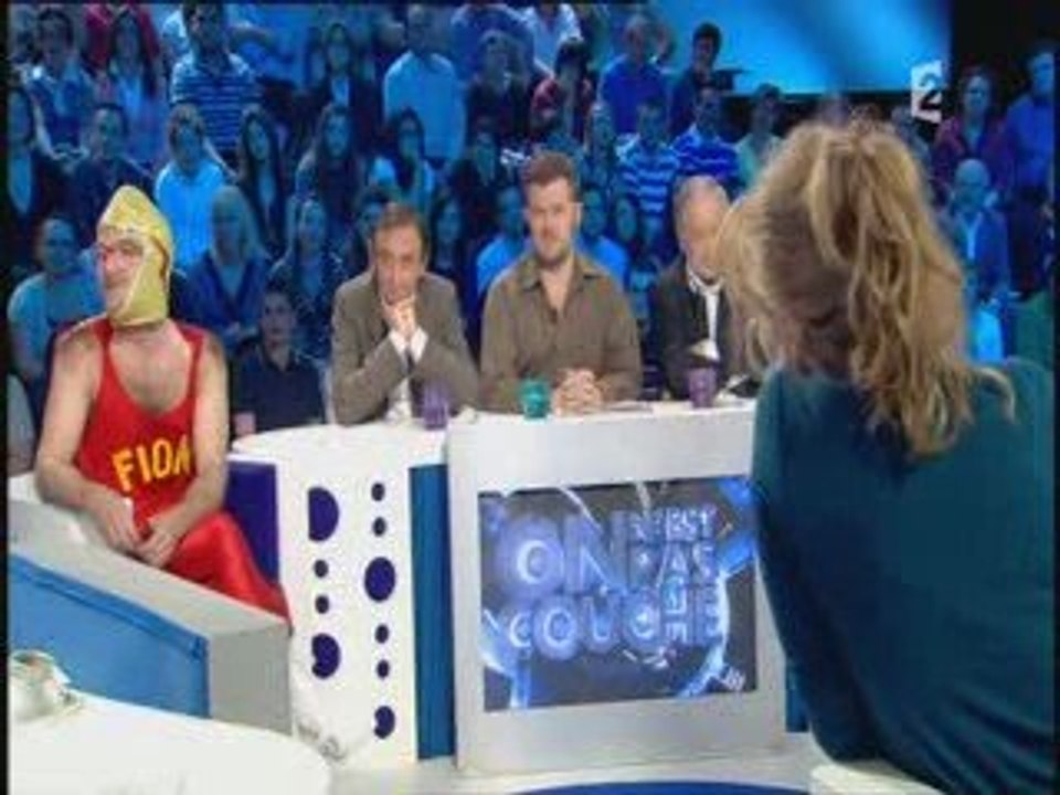 Arielle Dombasle - Jonathan Lambert