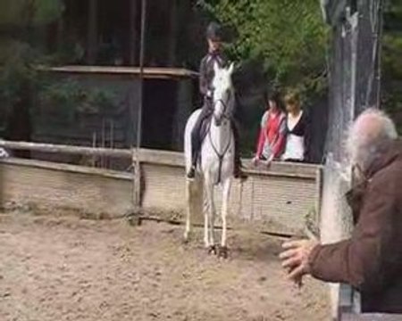 Emilie G. Travail dressage avril 2009 n°1