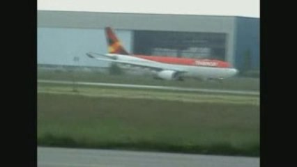 TRAFIC AERIEN TOULOUSE-BLAGNAC 30 AVRIL 2009